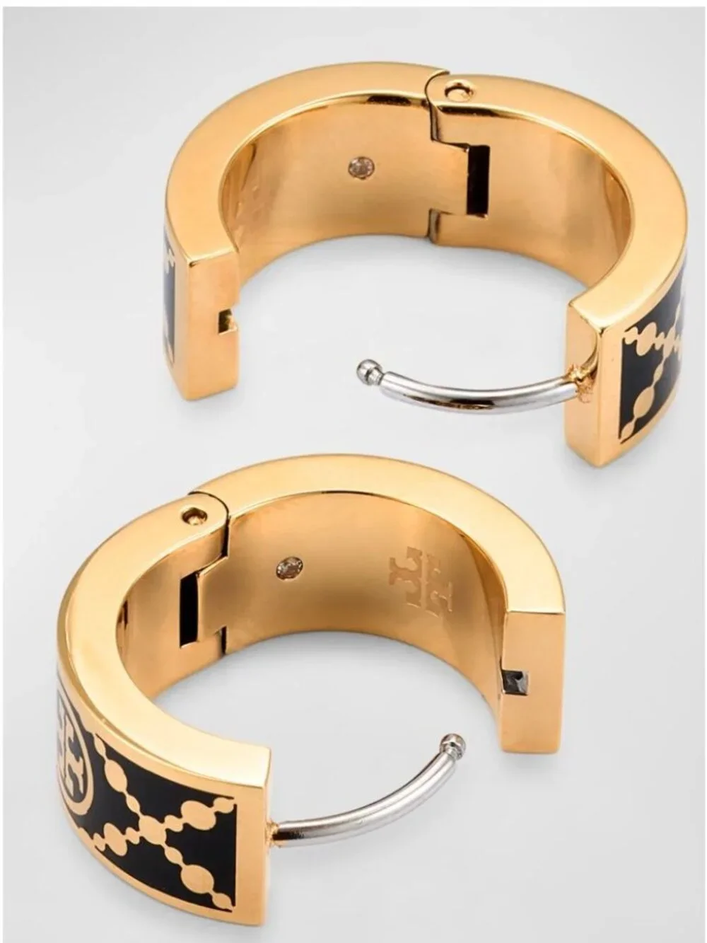 ✺ Tory Burch Black and Gold T-Monogram Huggie Earrings ✺✺